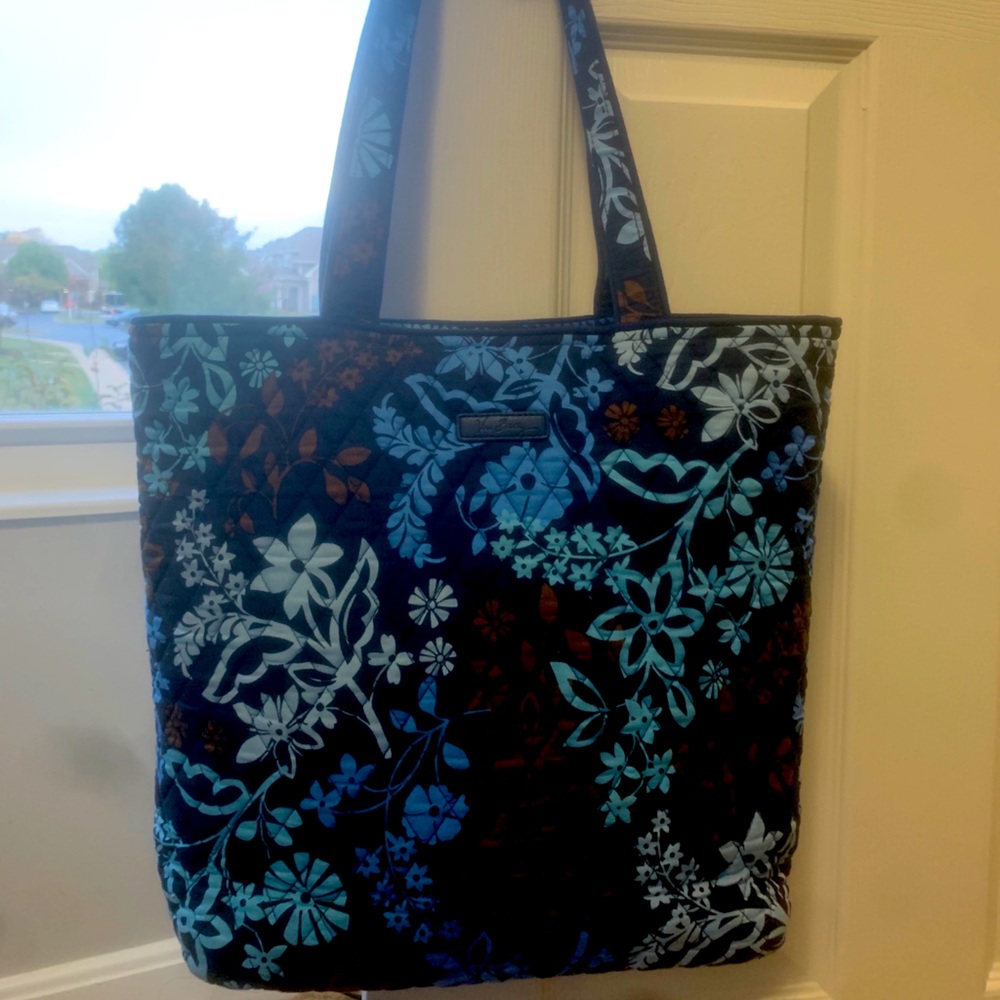 Vera Bradley Tote
